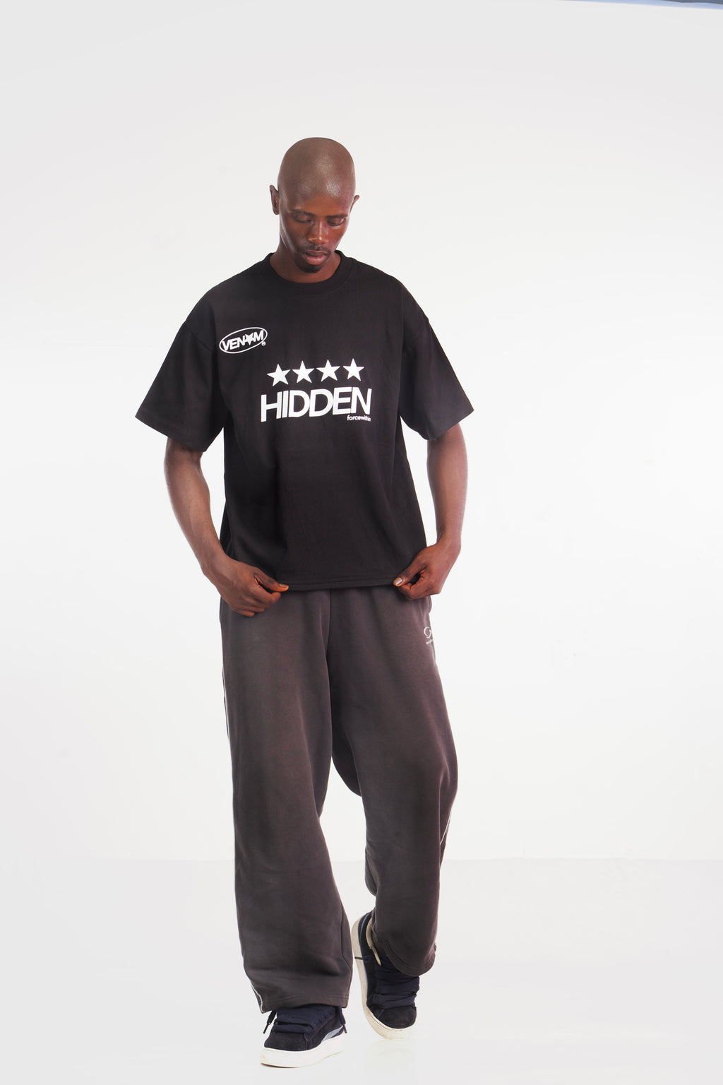 HIDDEN FORCE TEE - WHITE & BLACK